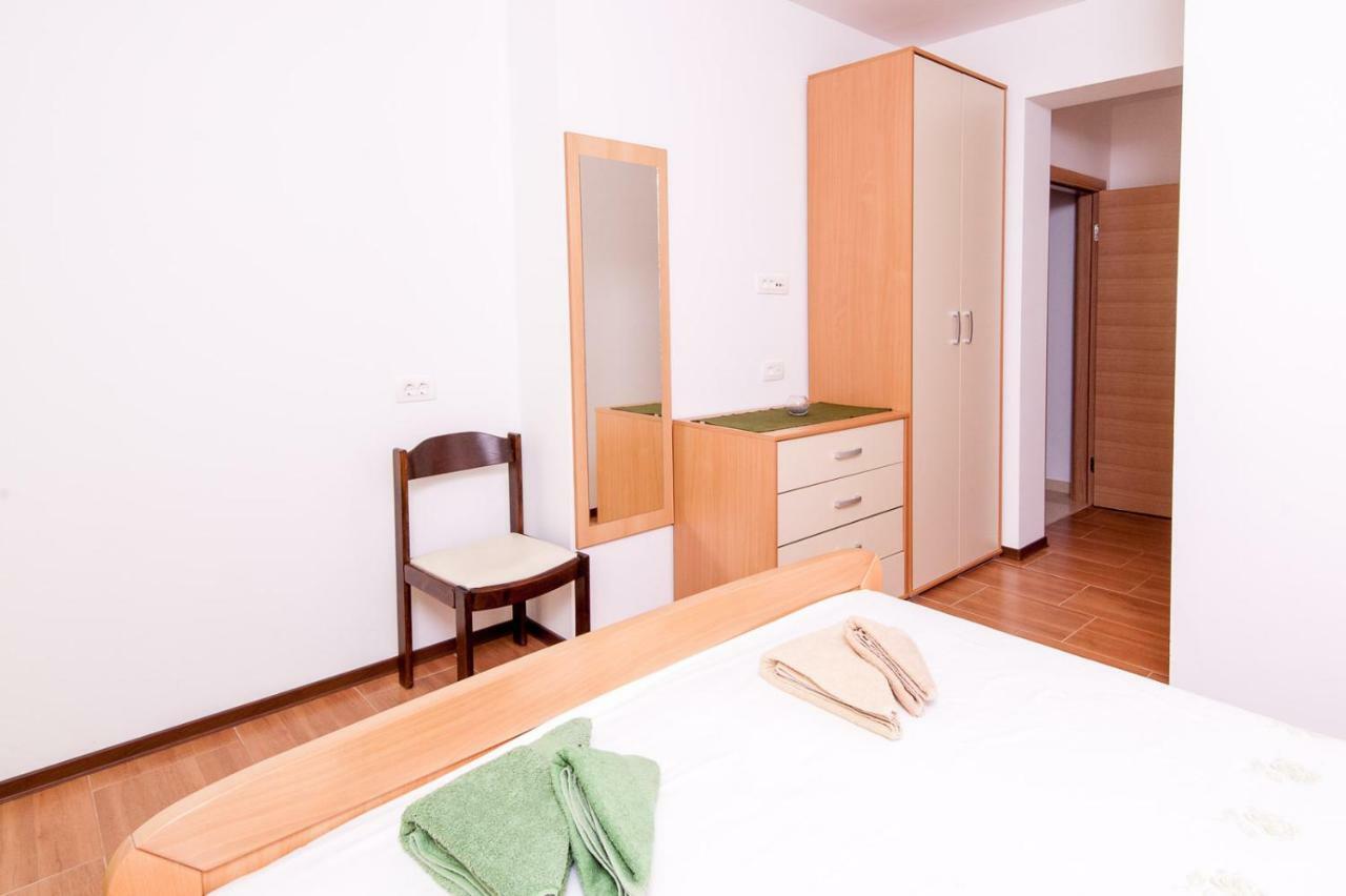 Apartmani Galija 皮萨克 外观 照片