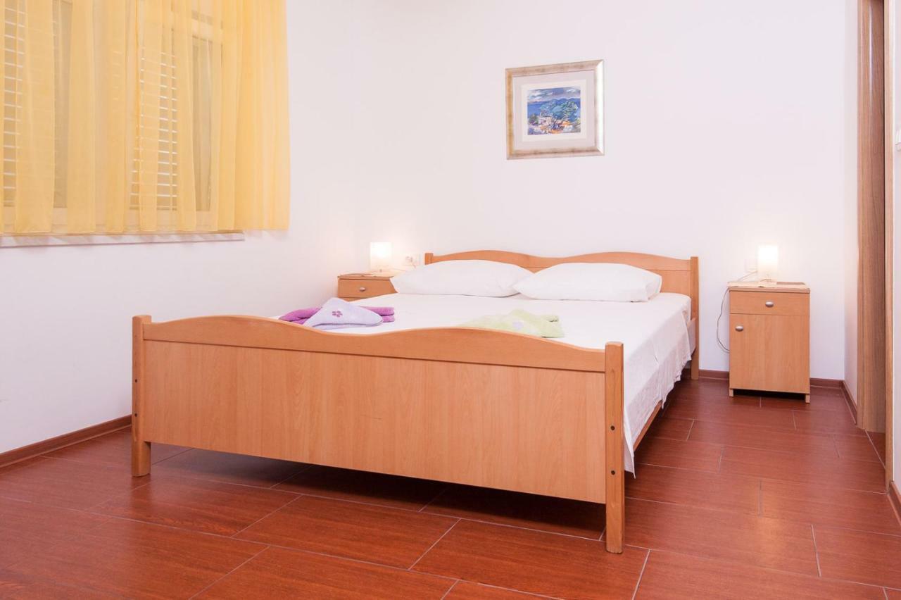 Apartmani Galija 皮萨克 外观 照片