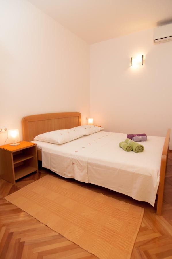 Apartmani Galija 皮萨克 外观 照片