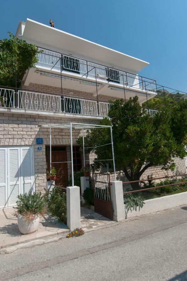 Apartmani Galija 皮萨克 外观 照片
